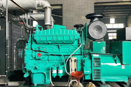 康明斯發(fā)電機(jī)組的機(jī)油怎么選擇好？